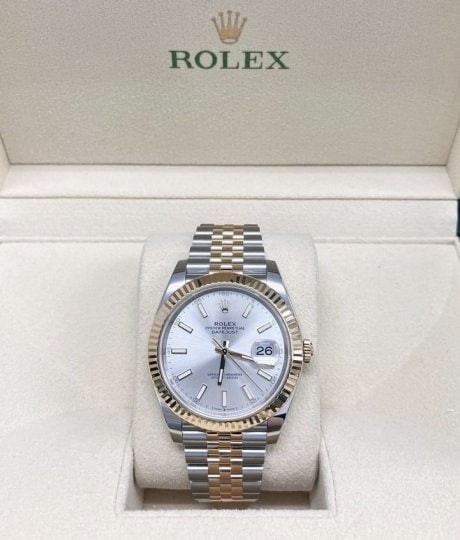 Đồng hồ Rolex Datejust 41mm Steel & Yellow Gold Fluted Bezel Silver Dial 126333